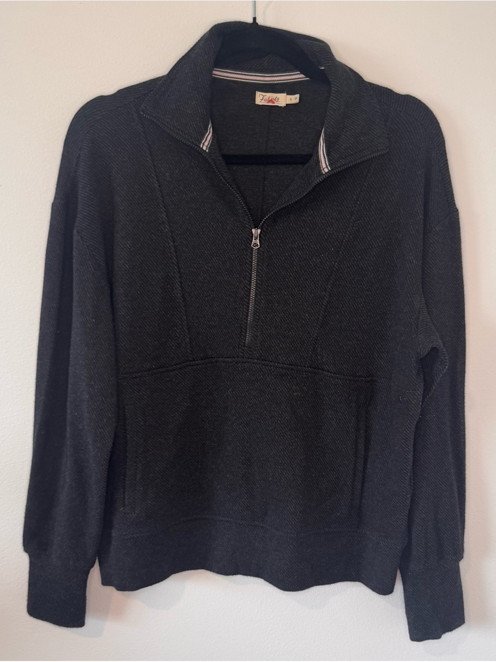 Faherty Legend Lounge Half Zip Sweatshirt Women’s Small Charcoal Gray